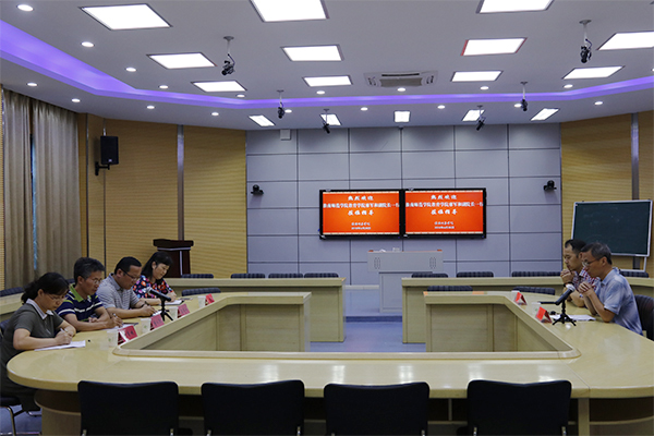 6月28日 淮南师范公司交流会 秦润东 (2).JPG