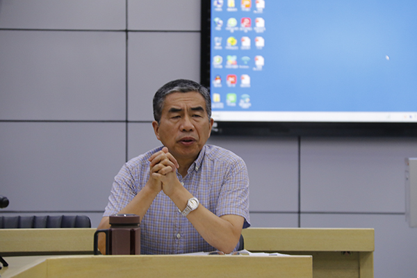 6月29日 今年会人才培养方案报告和中心组学习会议 秦润东 (6).JPG