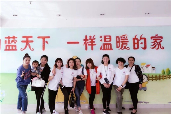 1240CF1157A78DE750DD5EA770C765A6.jpg 1240CF1157A78DE750DD5EA770C765A6.jpg