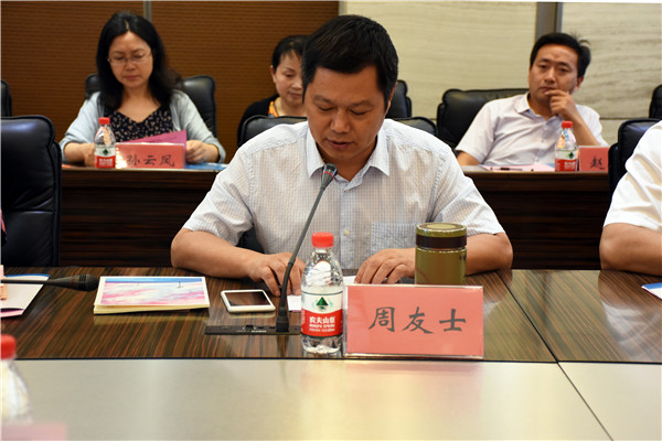 今年会员工会议 张舒婷3.jpg 今年会员工会议 张舒婷3.jpg