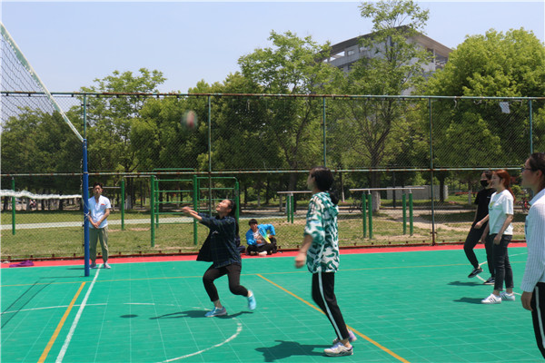 2018年5月4日排球赛 修图 茆星月 (1).jpg