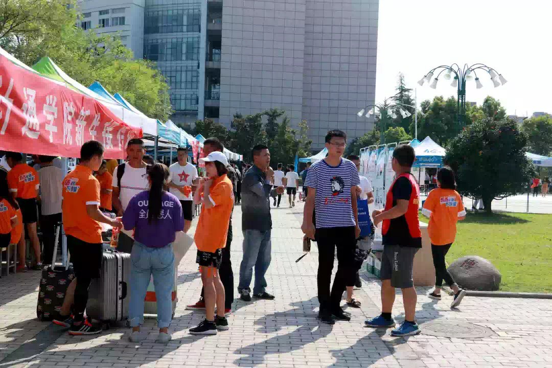 A5AEF51A6CA51AF3F26E5A29A5F8F1A6.jpg A5AEF51A6CA51AF3F26E5A29A5F8F1A6.jpg