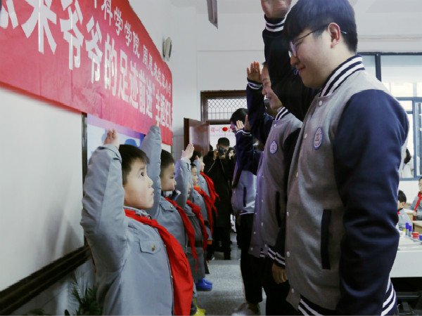 15152966695651.jpg 15152966695651.jpg