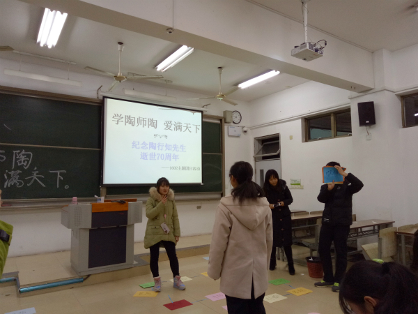 你来表演我来猜 刘悦摄_meitu_3.jpg