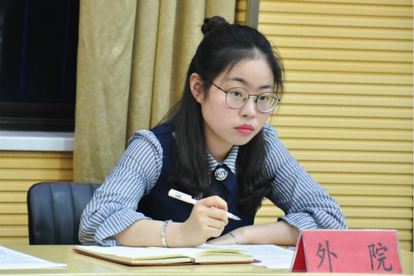 2018.4.1 三院员工会交流会(3)_meitu_3_副本.jpg